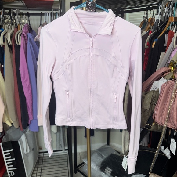 214. Lululemon Cropped Define Jacket *Nulu in Meadowsweet Pink - Picture 1 of 5